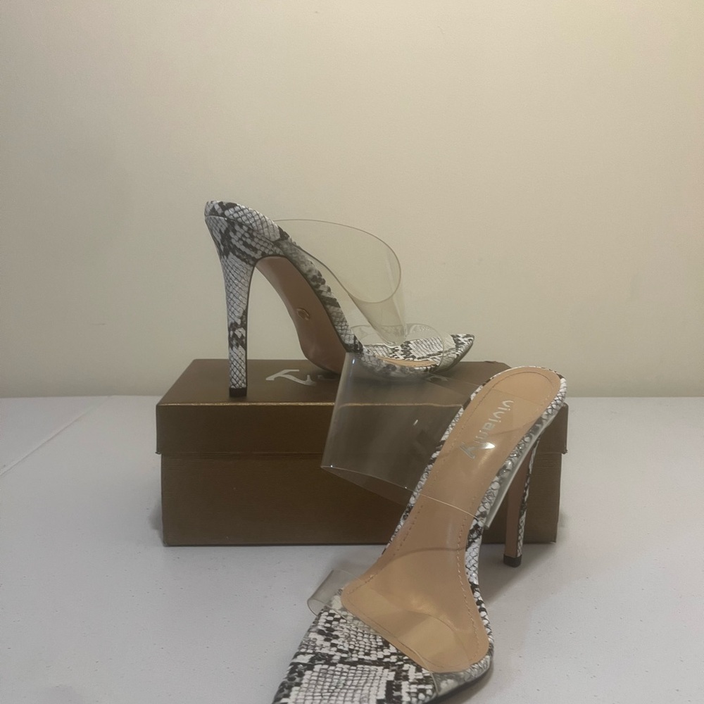 Vivianly Heeled Sandal